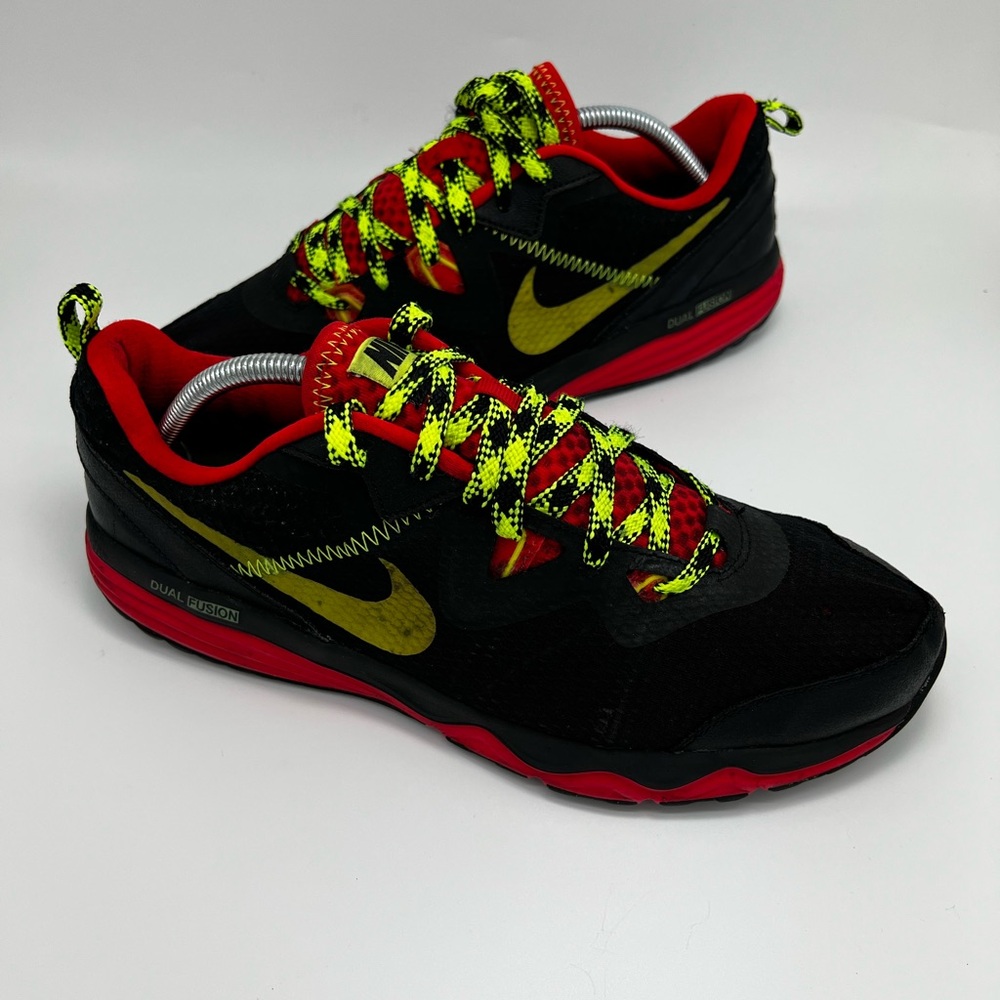 Nike Dual Fusion
